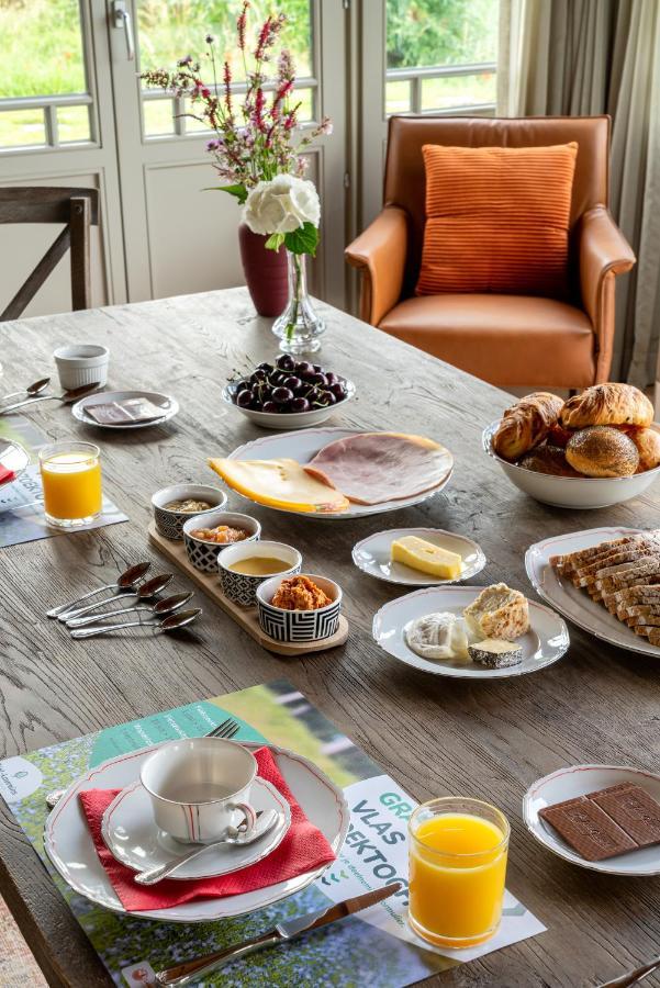 B&B De Hemelse Polder ซินต์-เลาไรนส์ ภายนอก รูปภาพ
